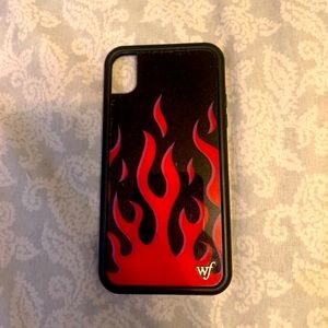 Red flames wildflower case for iPhone XR